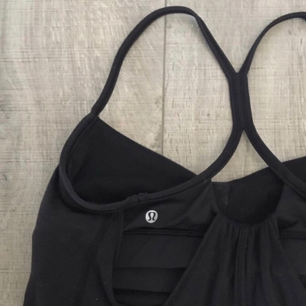 LULULEMON TANK TOP & SPORTS BRA